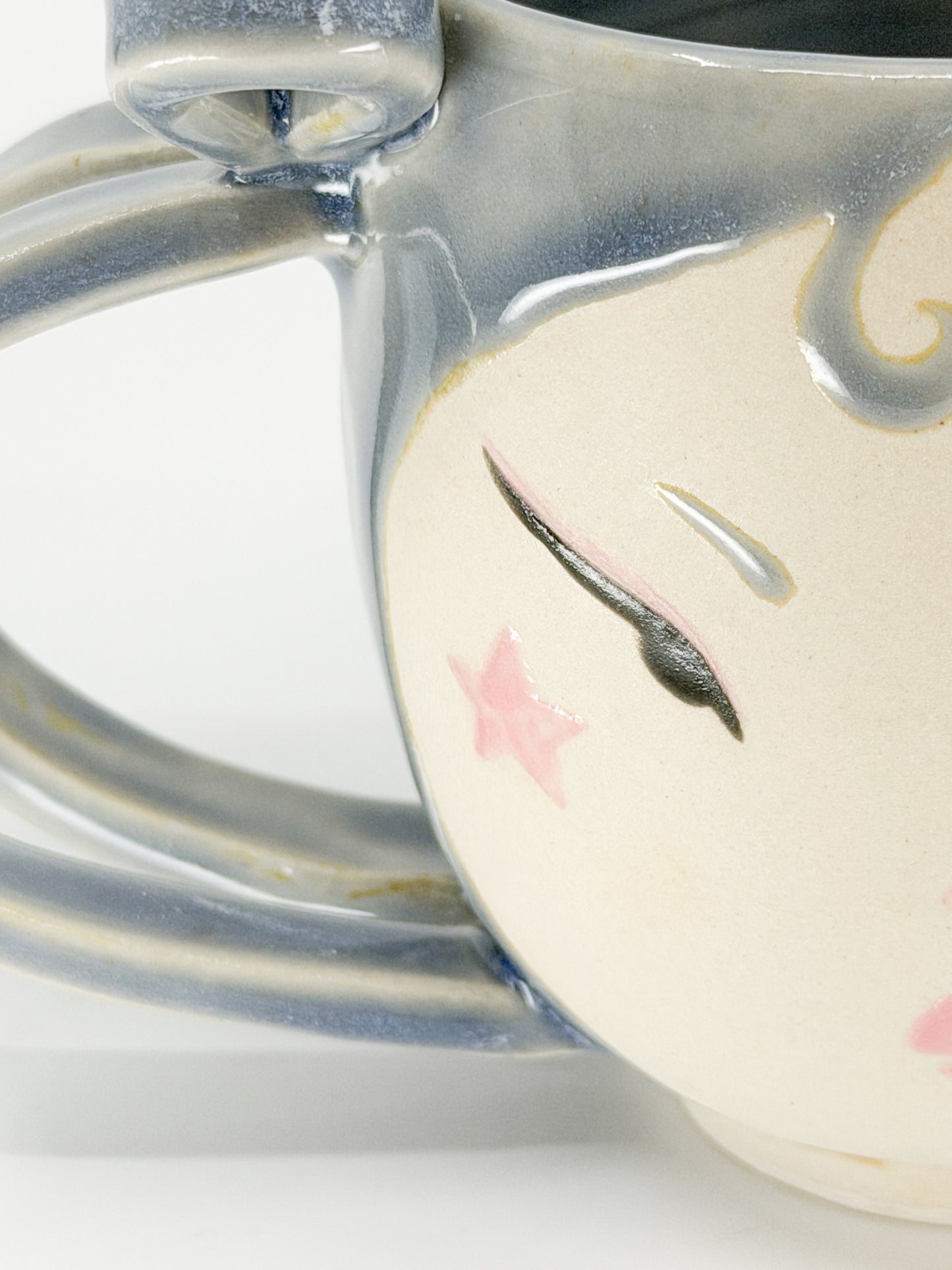 Qing Rou Bow Mug
